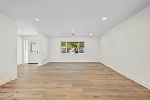 3008 W Gail Rd, Phoenix, AZ 85029 - Photo 4