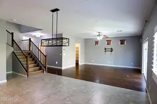 515 W Melody Dr, Phoenix, AZ 85041 - Photo 4