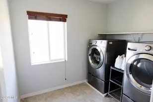 515 W Melody Dr, Phoenix, AZ 85041 - Photo 26