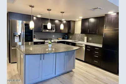 7920 E Camelback Road #203, Scottsdale, AZ 85251 - Photo 2