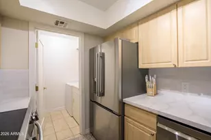 5104 N 32nd St, Phoenix, AZ 85018 - Photo 38