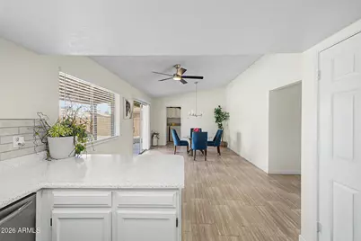 10402 W Harmont Drive, Peoria, AZ 85345 - Photo 14