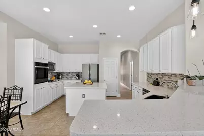 138 E Mary Lane, Gilbert, AZ 85295 - Photo 10