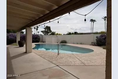12016 N 34th Place, Phoenix, AZ 85028 - Photo 2