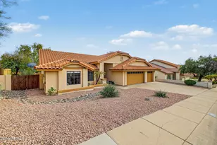 1101 E Braeburn Dr, Phoenix, AZ 85022 - Photo 4