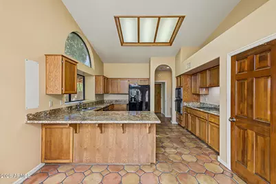 1101 E Braeburn Drive, Phoenix, AZ 85022 - Photo 10
