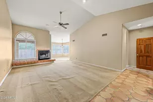 1101 E Braeburn Dr, Phoenix, AZ 85022 - Photo 6