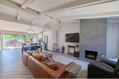5750 N Scottsdale Road, Paradise Valley, AZ 85253 - Photo 2