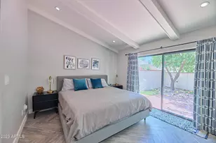 5750 N Scottsdale Rd, Paradise Valley, AZ 85253 - Photo 16