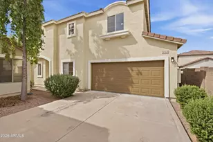 1575 E Baylor Ln, Gilbert, AZ 85296 - Photo 1