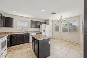 41375 W Hopper Dr, Maricopa, AZ 85138 - Photo 8