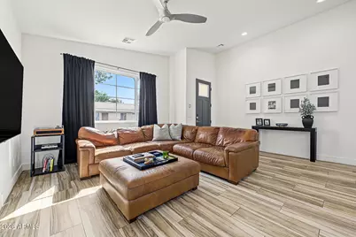 3806 N 14th Place, Phoenix, AZ 85014 - Photo 6