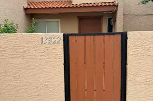 13822 N 41st Ct, Phoenix, AZ 85053 - Photo 2