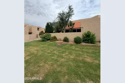 13822 N 41st Court, Phoenix, AZ 85053 - Photo 1