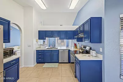 8582 N 110th Drive, Peoria, AZ 85345 - Photo 10