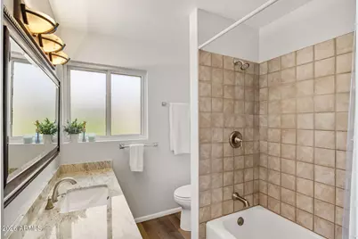 4440 E Clarendon Avenue, Phoenix, AZ 85018 - Photo 30