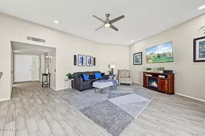 17473 N Del Webb Boulevard, Sun City, AZ 85373 - Photo 16