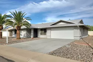 18019 N 132nd Ave, Sun City West, AZ 85375 - Photo 2