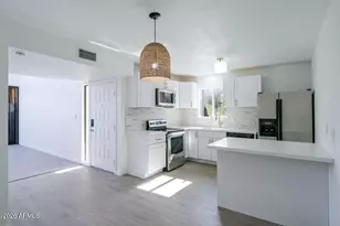 16041 N 31st St, Phoenix, AZ 85032 - Photo 2