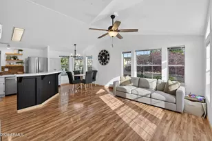 1793 W Mikey Dr, Flagstaff, AZ 86001 - Photo 2
