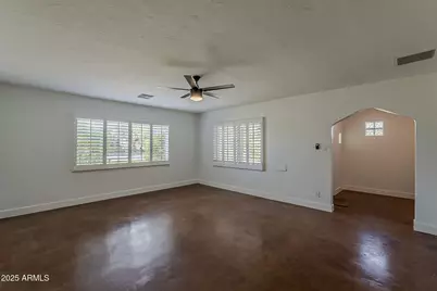 331 W Edgemont Avenue, Phoenix, AZ 85003 - Photo 6