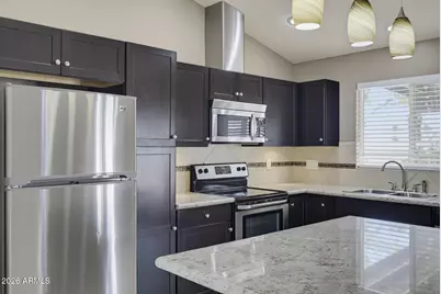 11759 N 68th Avenue, Peoria, AZ 85345 - Photo 10
