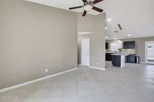 11759 N 68th Ave, Peoria, AZ 85345 - Photo 14