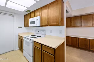 13284 W Aleppo Dr, Sun City West, AZ 85375 - Photo 8