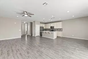 944 E Anderson Ave, Phoenix, AZ 85022 - Photo 4