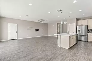 944 E Anderson Ave, Phoenix, AZ 85022 - Photo 6