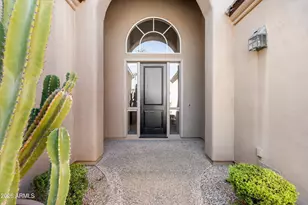 11847 E Del Timbre Dr, Scottsdale, AZ 85259 - Photo 2