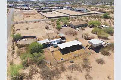 2030 W Rolls Road, San Tan Valley, AZ 85144 - Photo 4