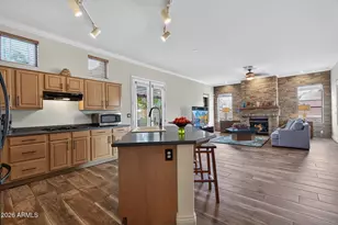 5452 W West Wind Dr, Glendale, AZ 85310 - Photo 10