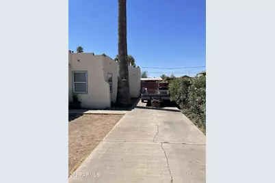 2113 W Monroe Street, Phoenix, AZ 85009 - Photo 4