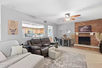 13639 N 21st Avenue, Phoenix, AZ 85029 - Photo 12