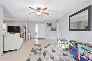 13639 N 21st Ave, Phoenix, AZ 85029 - Photo 10