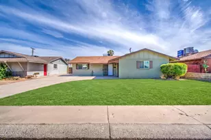 3013 N 52nd Pkwy, Phoenix, AZ 85031 - Photo 2