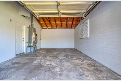 3013 N 52nd Parkway, Phoenix, AZ 85031 - Photo 14