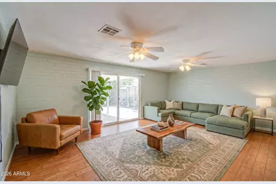 3013 N 52nd Parkway, Phoenix, AZ 85031 - Photo 4