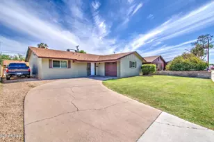 3013 N 52nd Pkwy, Phoenix, AZ 85031 - Photo 1