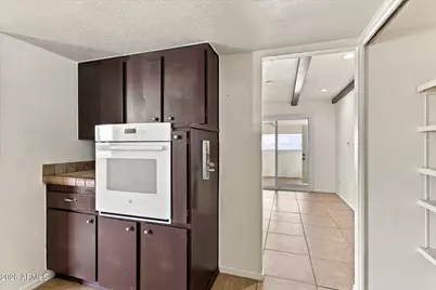 14234 N 33rd Avenue, Phoenix, AZ 85053 - Photo 8