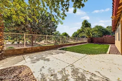 15395 W Jackson Street, Goodyear, AZ 85338 - Photo 30