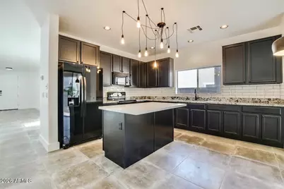 10913 W Pierson Street, Phoenix, AZ 85037 - Photo 8