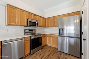 631 W Liberty Ln, Gilbert, AZ 85233 - Photo 16