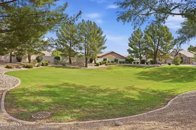 631 W Liberty Lane, Gilbert, AZ 85233 - Photo 38