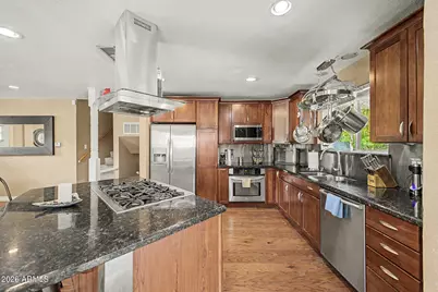 10835 N 39th Street, Phoenix, AZ 85028 - Photo 8