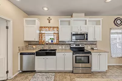 2000 S Apache Road #3, Buckeye, AZ 85326 - Photo 2