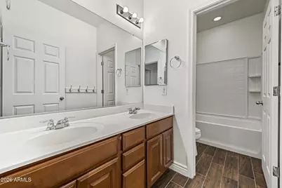 5439 W Quail Track Drive, Phoenix, AZ 85083 - Photo 26