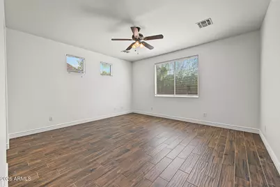 5439 W Quail Track Drive, Phoenix, AZ 85083 - Photo 14