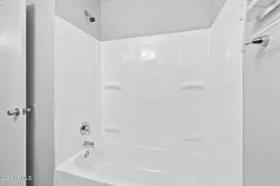 3625 W San Juan Ave, Phoenix, AZ 85019 - Photo 30